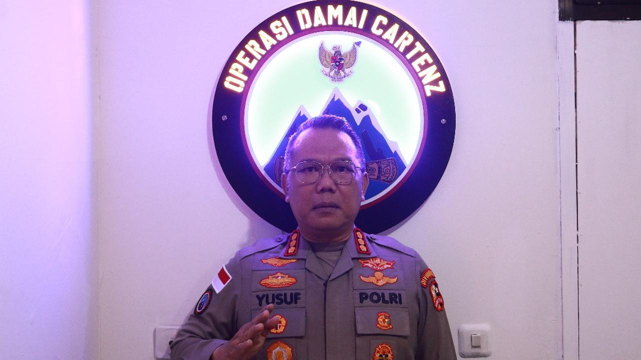 Satgas Ops Damai Cartenz Pukul Mundur KKB Usai KKB Bakar Bangunan Puskesmas di Kiwirok