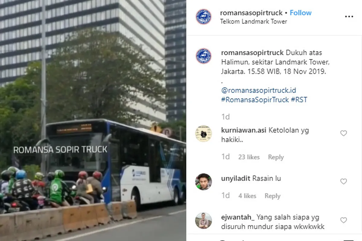Seperti dilansir akun Instagram @romansasopirtruck, terlihat sebuah video menunjukan puluhan pemotor yanng melawan arus harus berpapasan dengan bus Transjakarta dan enggan mengalah.