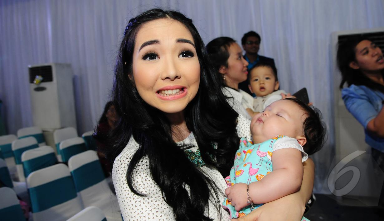 Gisel dan Sang Buah Hati
