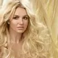 Rest In Peace (Beristirahat dengan Damai) menghiasi Britney Spears, membuat penggemar setianya bersedih.
