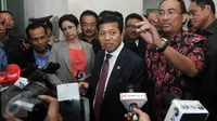 Ketua DPR, Setya Novanto memberikan keterangan pers usai menjalani sidang etik Mahkamah Kehormatan Dewan (MKD) di Gedung Nusantara II, Komplek Parlemen Senayan, Jakarta, Senin (7/12/2015). (Liputan6.com/Johan Tallo)