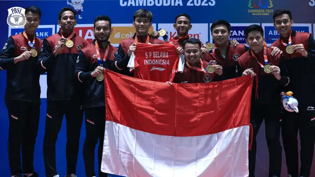 5 Momen Haru Emas untuk Syabda, Tim Bulutangkis Putra Indonesia Bawa Jersey Syabda Naik Podium