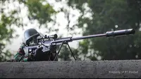 Senjata sniper SPR 2 atau senapan penembak runduk yang dapat menembak target dengan jarak 2 kilometer buatan Pindad ini membuat KKB ketar-ketir. (dok: Pindad)