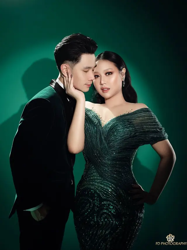 Artis Rayakan Valentine 2025