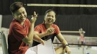 Ganda putri Greysia Polii/Apriani Rahayu, saat ditemui di Pelatnas Bulutangkis, Cipayung, Jakarta Timur, Senin (7/5/2018). (Bola.com/M Iqbal Ichsan)