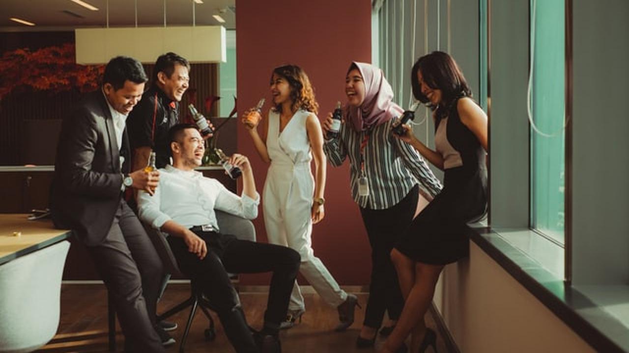 Tanda Ekstrovert Lelah Berinteraksi Sosial, Diantaranya Mudah Tersinggung