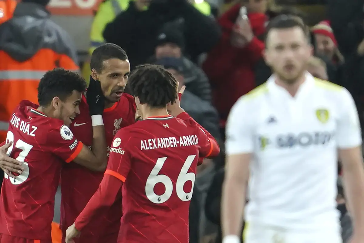 Liverpool Pesta Enam Gol ke Gawang Leeds United