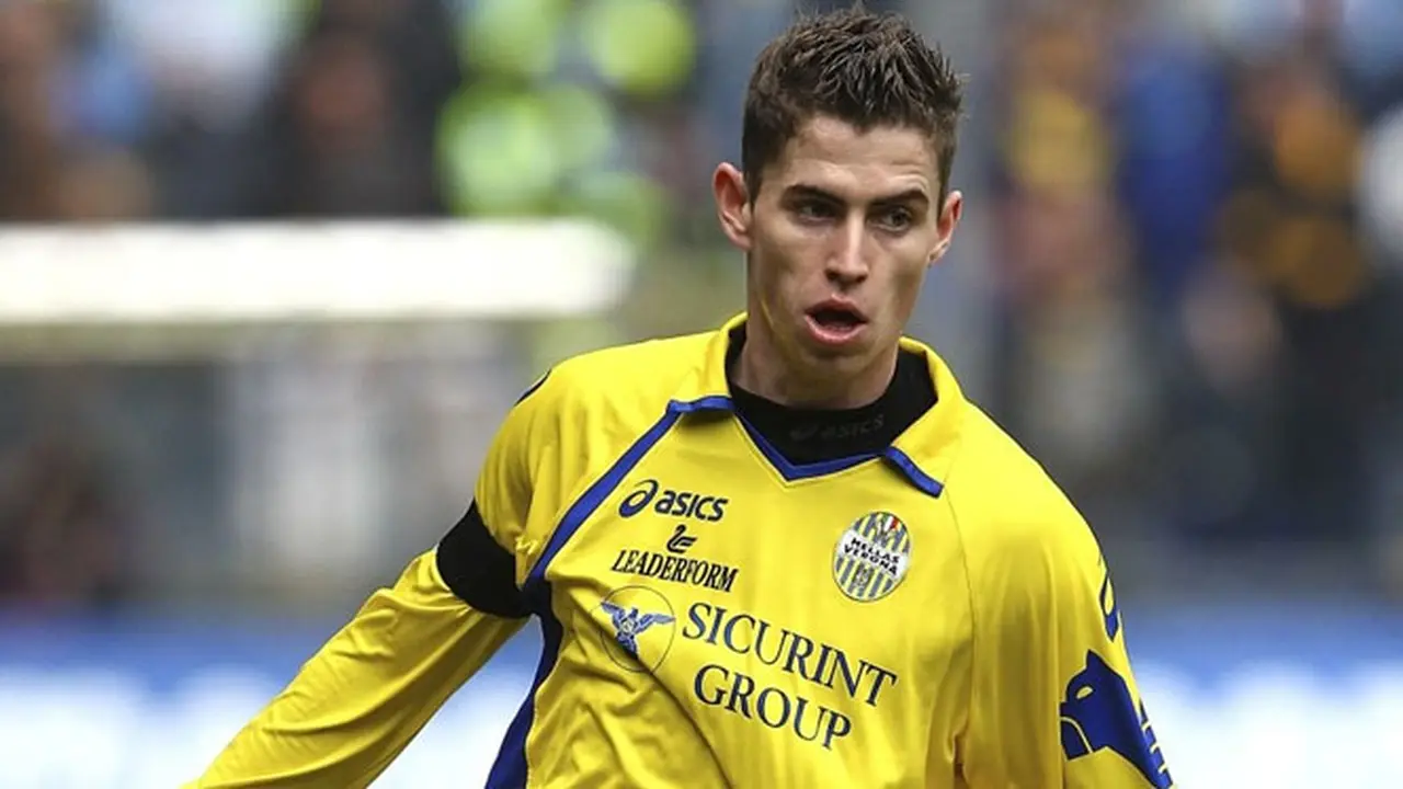 jorginho-verona-131023a.jpg