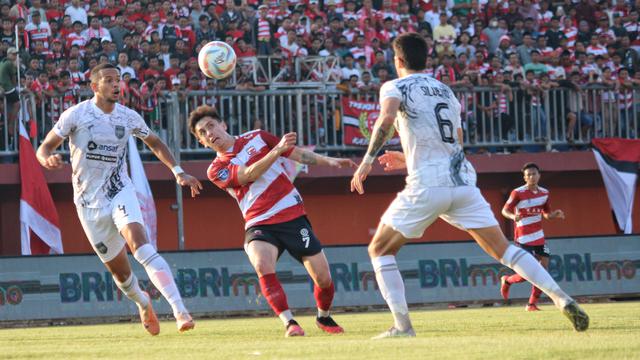 Madura United Vs Borneo FC