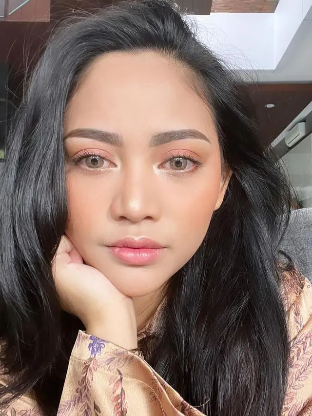 Potret Transformasi Rachel Vennya. (Sumber: Instagram/rachelvennya)