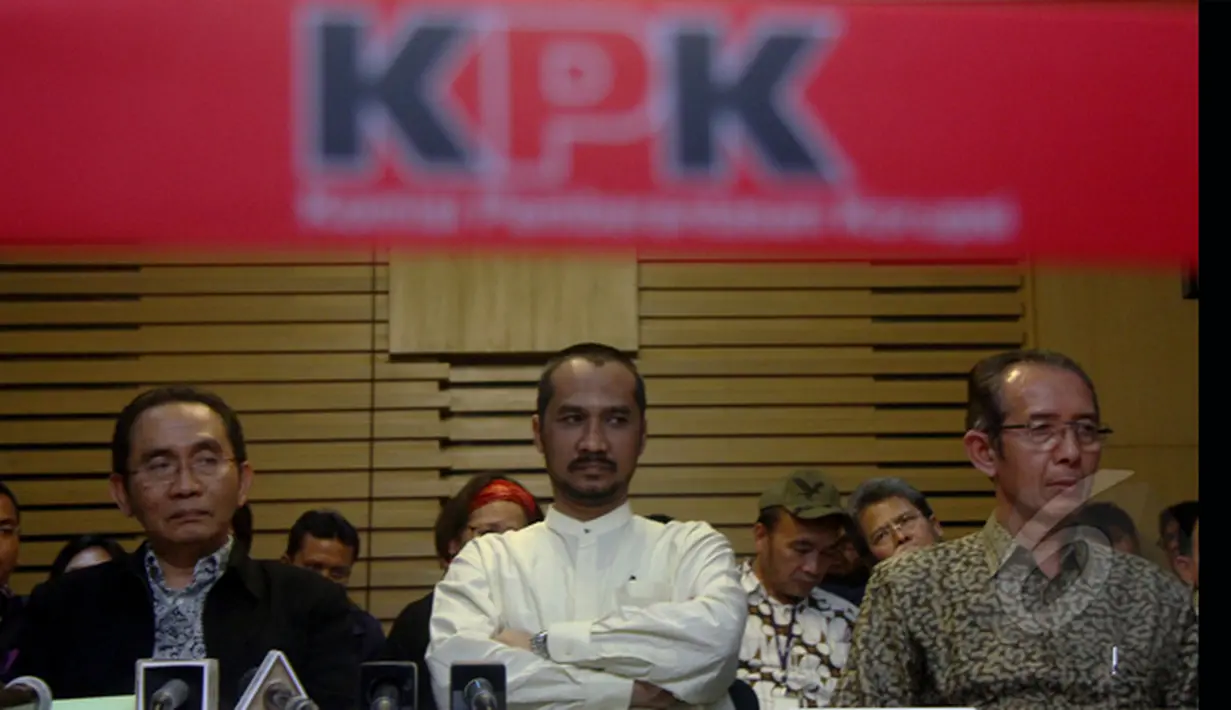 KPK menggelar konferensi pers terkait penangkapan Bambang Widjojanto, Jakarta, Jumat (23/1/2015). (Liputan6.com/Faisal R Syam)