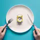 Kenali cara dan manfaat intermittent fasting dengan metode 16:8. (foto: pvproductions/freepik)