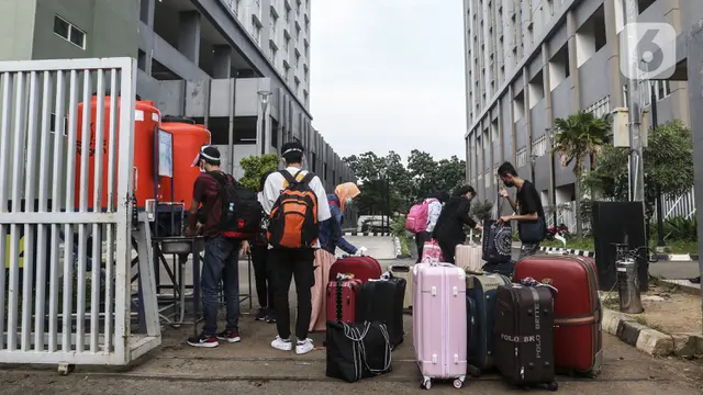 FOTO: Wisma Atlet Siapkan Tower Baru untuk Isolasi Pasien OTG COVID-19