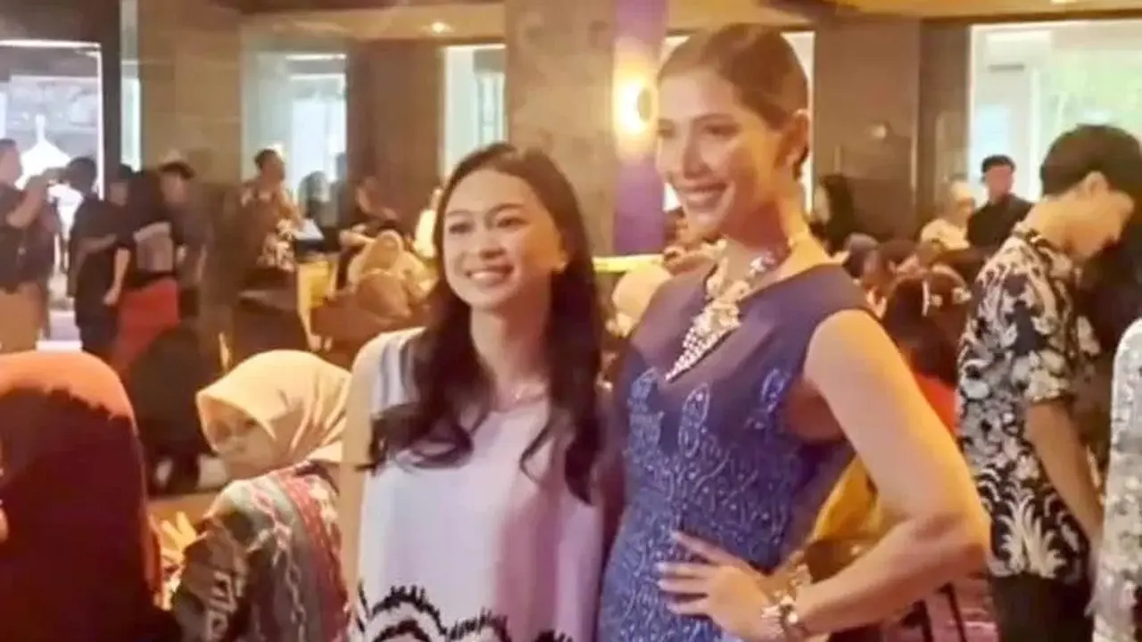 Zara Leola dan Nadia Mulya yang ikut memeriahkan acara Patterns of Hope.