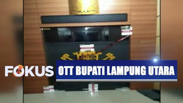 Selama proses penggeledahan dan penyegelan berlangsung, lingkungan rumah dinas bupati dikawal ketat polisi.