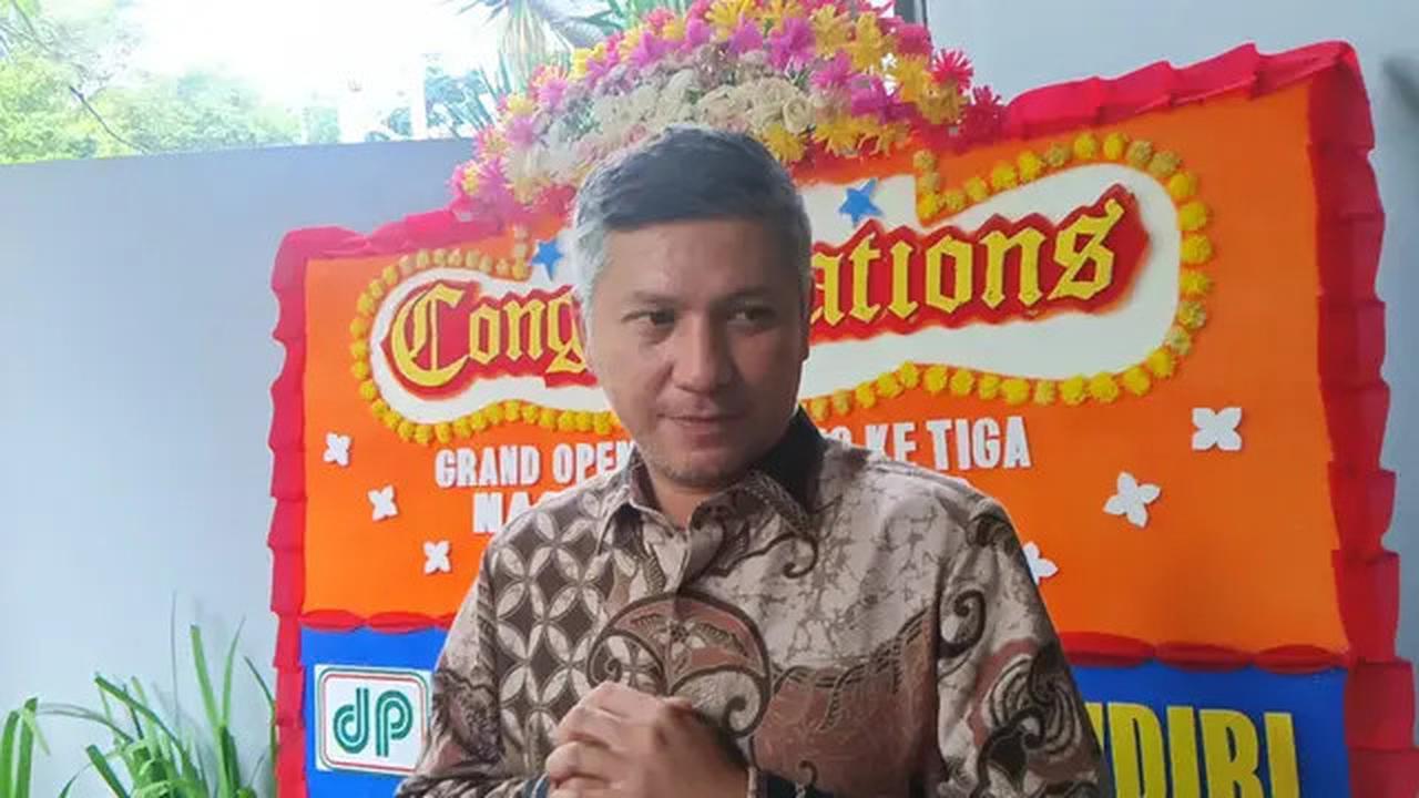 Gading Marten Klarifikasi Kedekatannya dengan Medina Dina: Sudah Kebal Digosipin