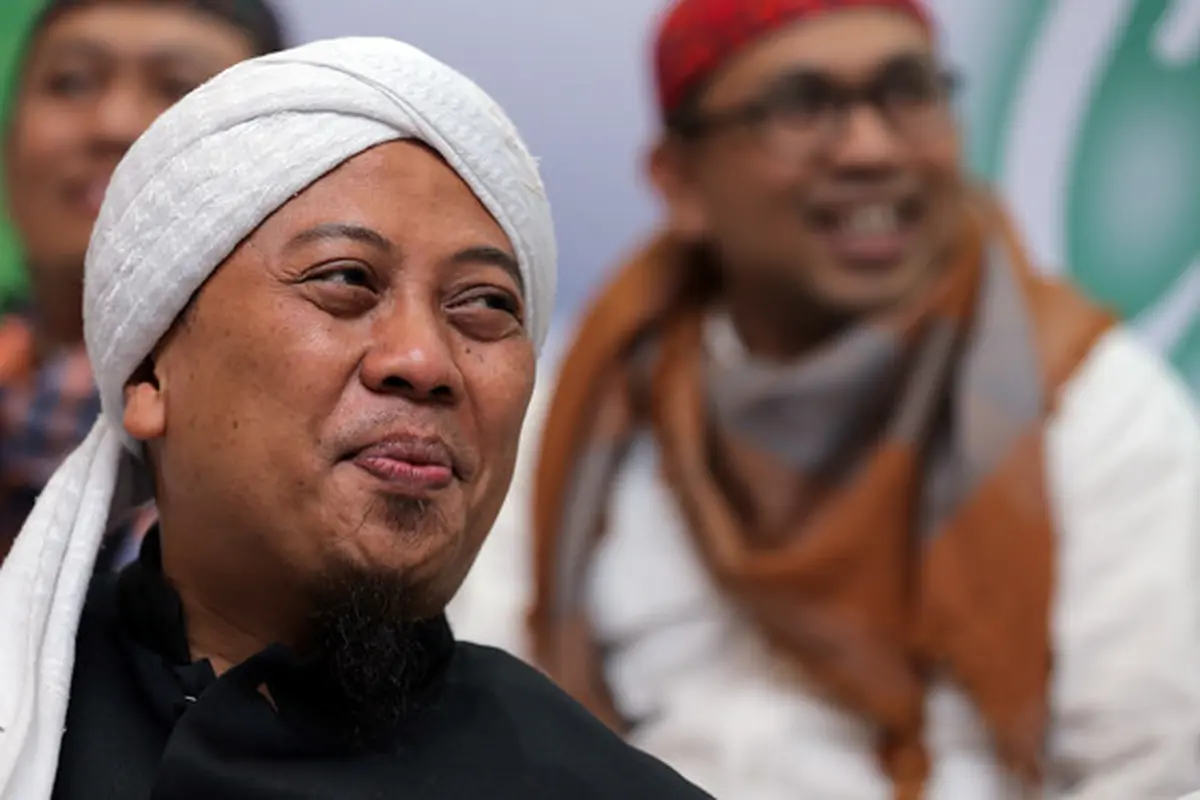 [Bintang] Opick Tampil Beda di Album Kompilasi Ramadhan Penuh Cinta