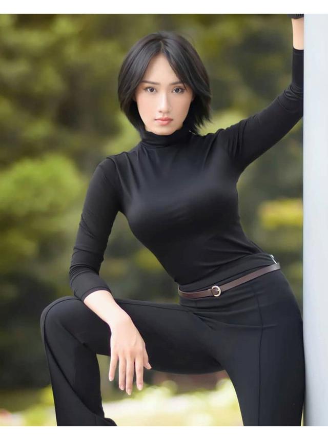 Potret Lola Zieta, Cosplayer Seksi yang Mengaku Panseksual