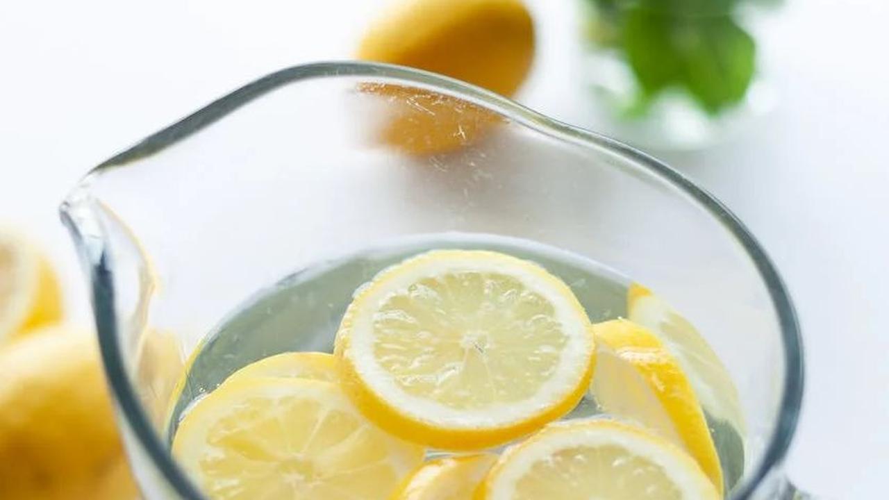 Terdapat risiko bahwa penurunan berat badan yang cepat akibat diet lemon dapat diikuti oleh kenaikan berat badan kembali jika pola makan tidak dijaga setelahnya.