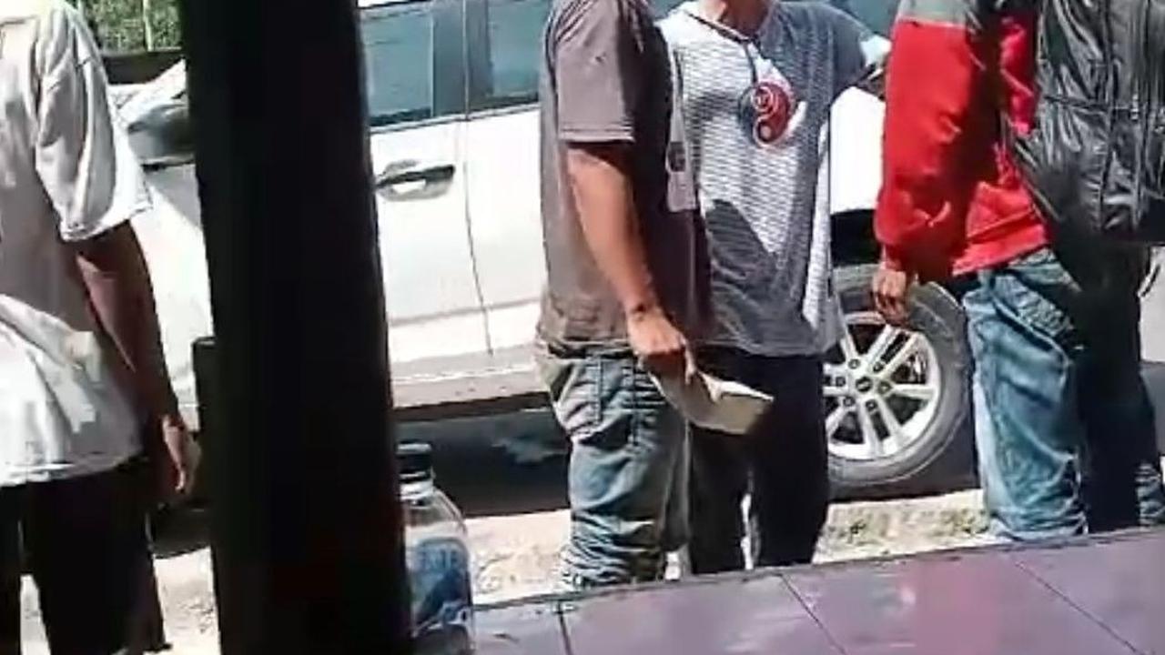 Pemudik di Pelabuhan Merak Ngeluh, Banyak Calo Sangar Tukang Palak Tak Ragu Aniaya Korban Jika Tak Dikasih Uang