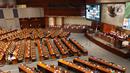 Suasana Rapat Paripurna DPR ke-25 Masa Persidangan V Tahun 2021-2022 di Kompleks Parlemen, Jakarta, Selasa (14/6/2022). BPK menyematkan opini wajar tanpa pengecualian (WTP) terhadap laporan keuangan pemerintah tahun 2021 yang terdiri dari laporan keuangan pemerintah pusat (LKPP), laporan keuangan kementerian negara/lembaga (LKKL), dan laporan keuangan bendahara umum negara (LKBUN). (Liputan6.com/Angga Yuniar)