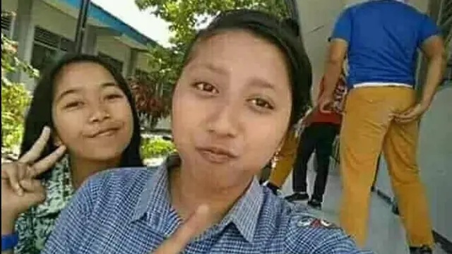 7 Momen Kocak Ini Bisa Terjadi Pas Foto Bareng