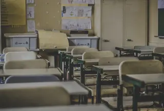 Ilustrasi kelas, sekolah. (Photo by Feliphe Schiarolli on Unsplash)