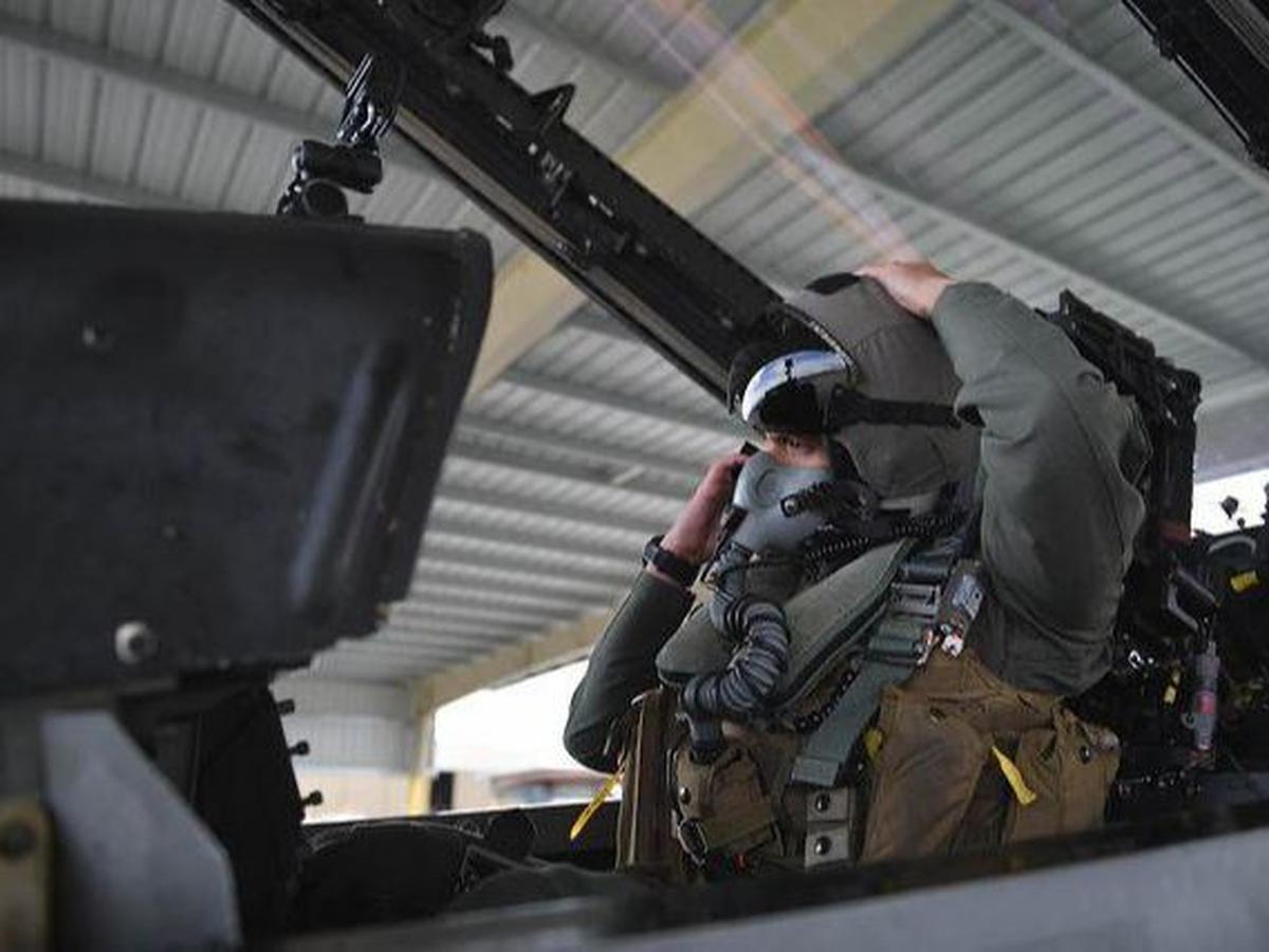 Pilot Helikopter