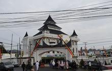 Perayaan Idul Fitri Bukittinggi: Sebagian Warga Shalat Jumat, Pemerintah Daerah Sabtu