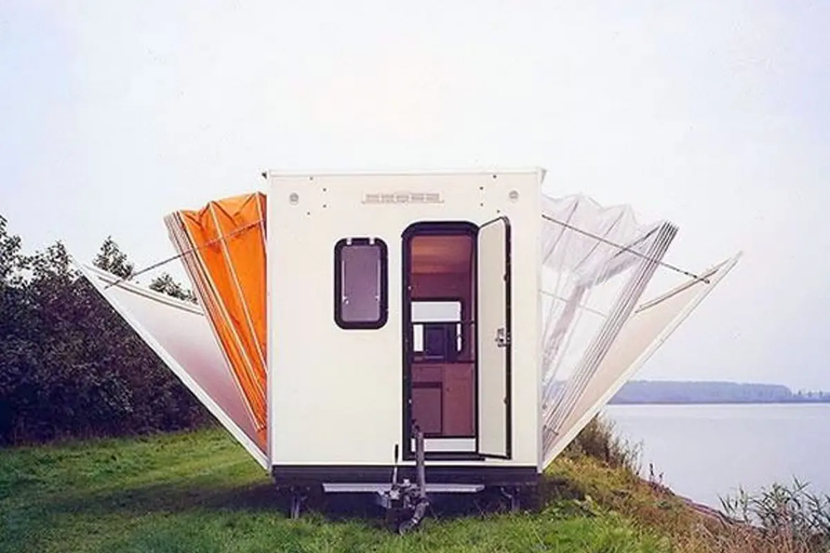Tenda Portable Bikin Berkemah Lebih Mudah