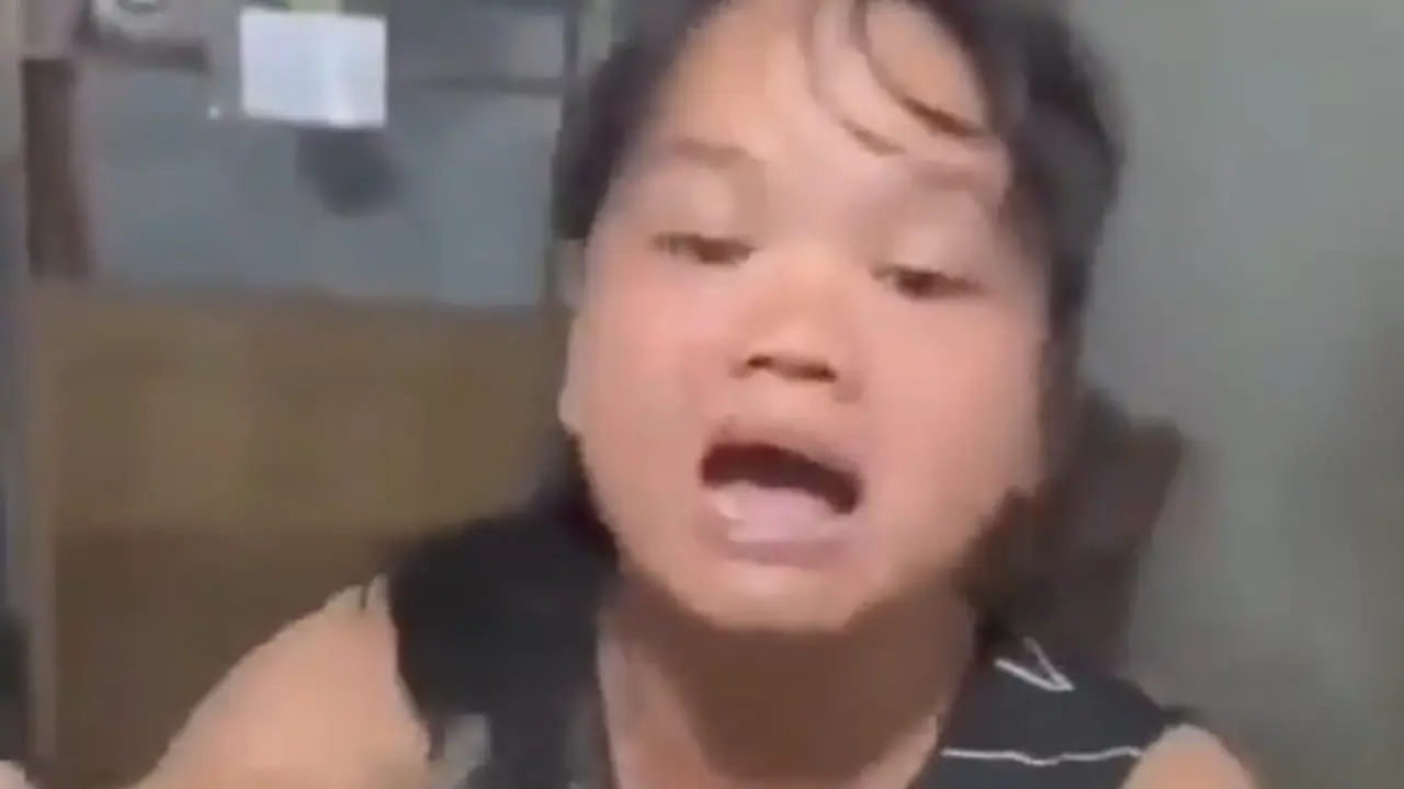 emak-emak gerebek sarang narkoba