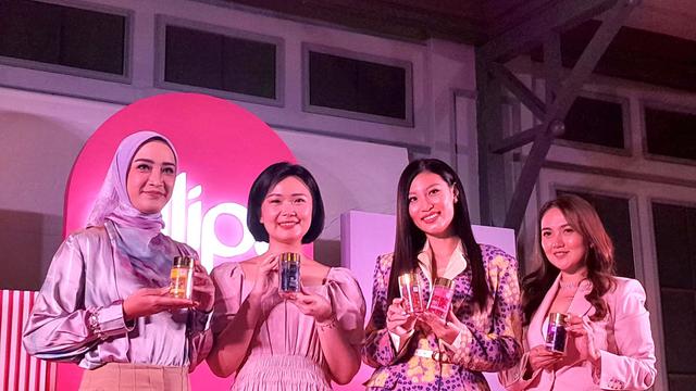 Memiliki rambut sehat dan tetap muda membantu perempuan memancarkan kepercayaan diri.