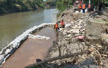 Tahukah Anda? PUPR Denpasar Pasang Kisdam Darurat di Sungai Ayung untuk Amankan Perbaikan Senderan Jebol