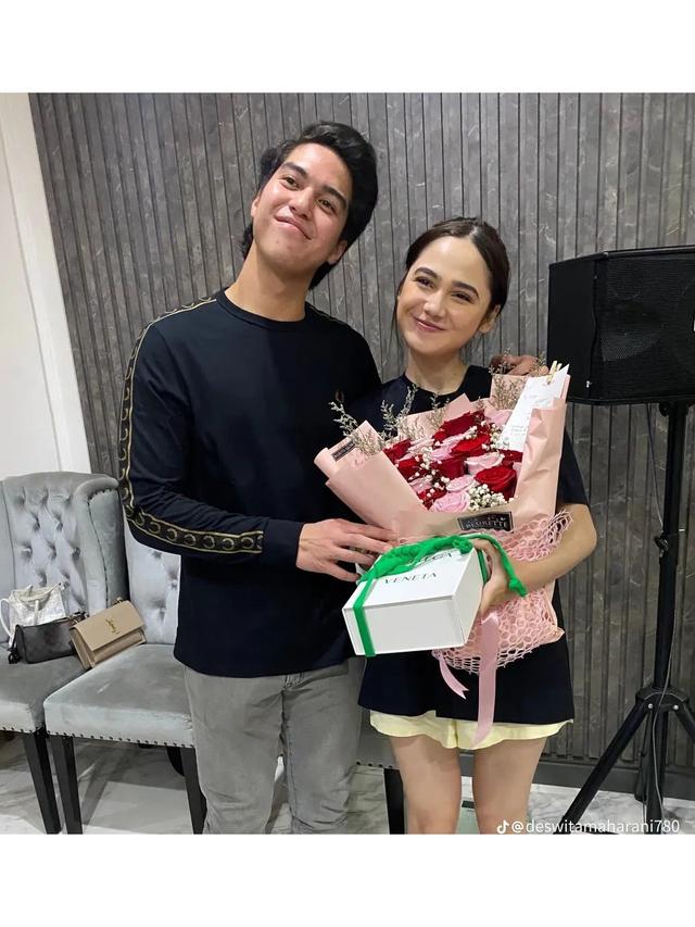 6 Momen Syifa Hadju dapat Kejutan Ultah dari El Rumi, Bikin Baper Netizen