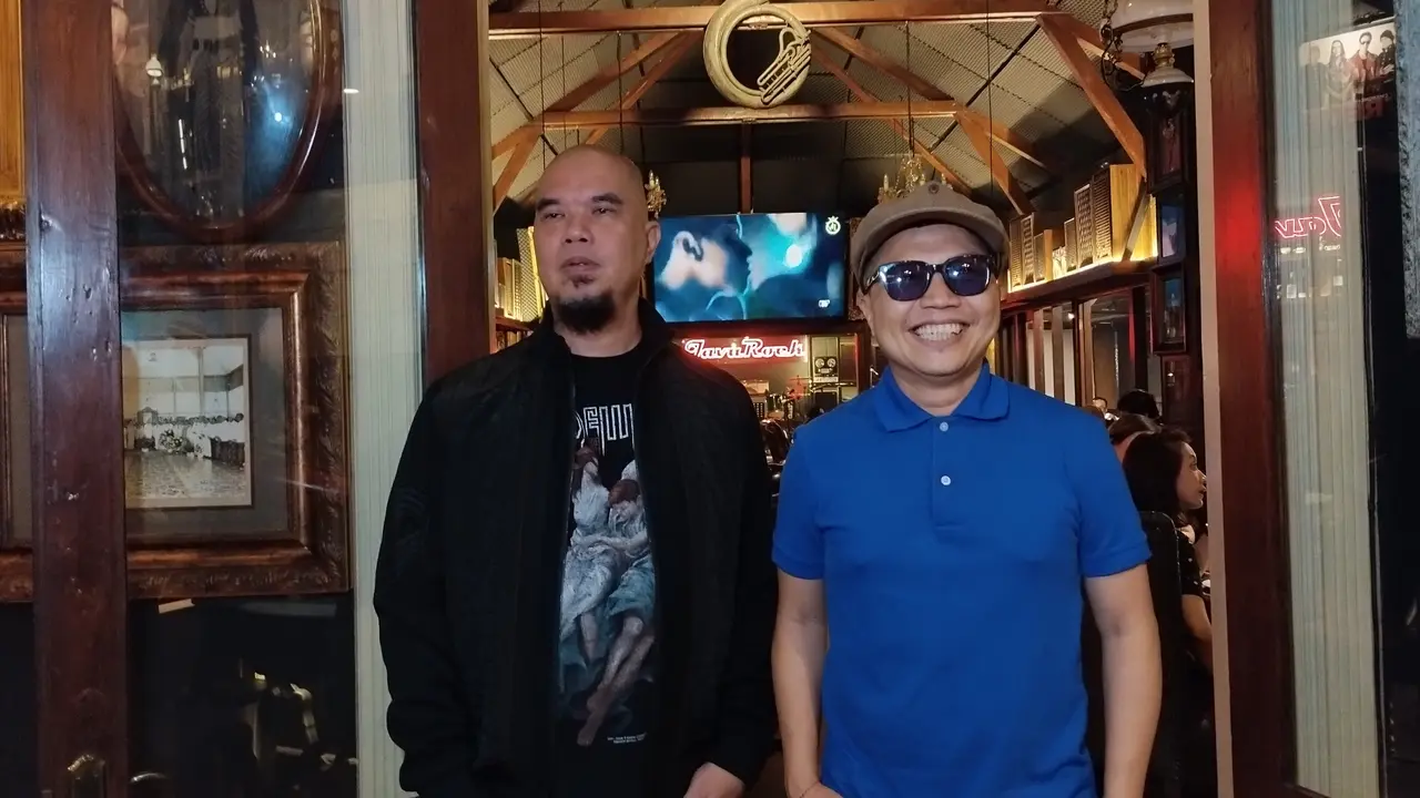 Ahmad Dhani Hadirkan Sensasi Karaoke High Fidelity Bareng Sandhy Sondoro, Beri Sinyal Garap Proyek Lebih Besar