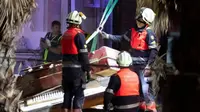 Empat orang tewas dan 16 lainnya luka-luka setelah sebuah bangunan dua lantai runtuh di pulau Majorca, Spanyol (AFP).