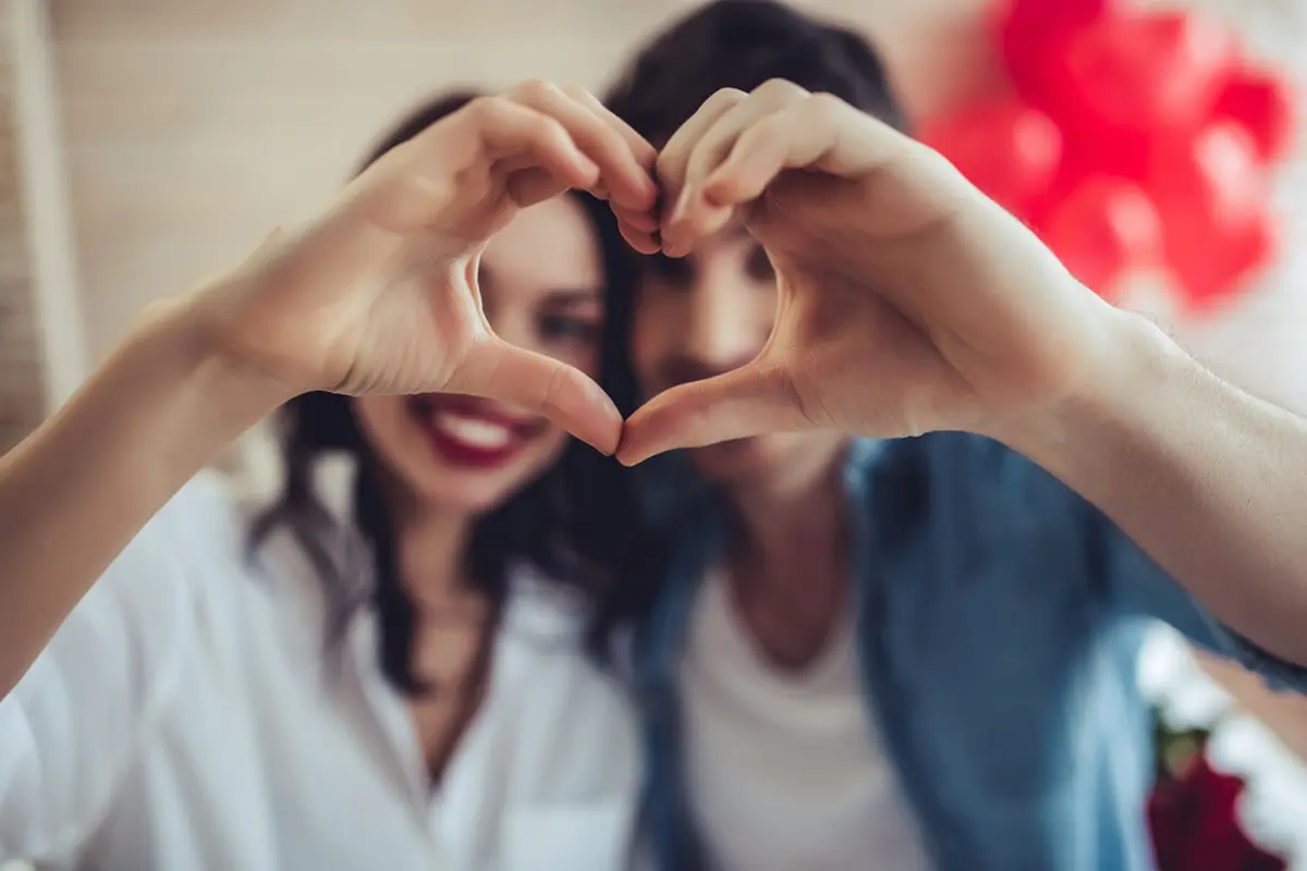 Ilustrasi pasangan romantis