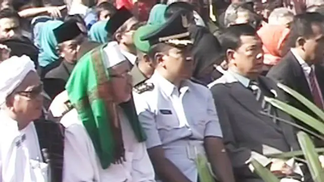 Jokowi Lantik Walikota Jaktim di Bekas Pembuangan Sampah