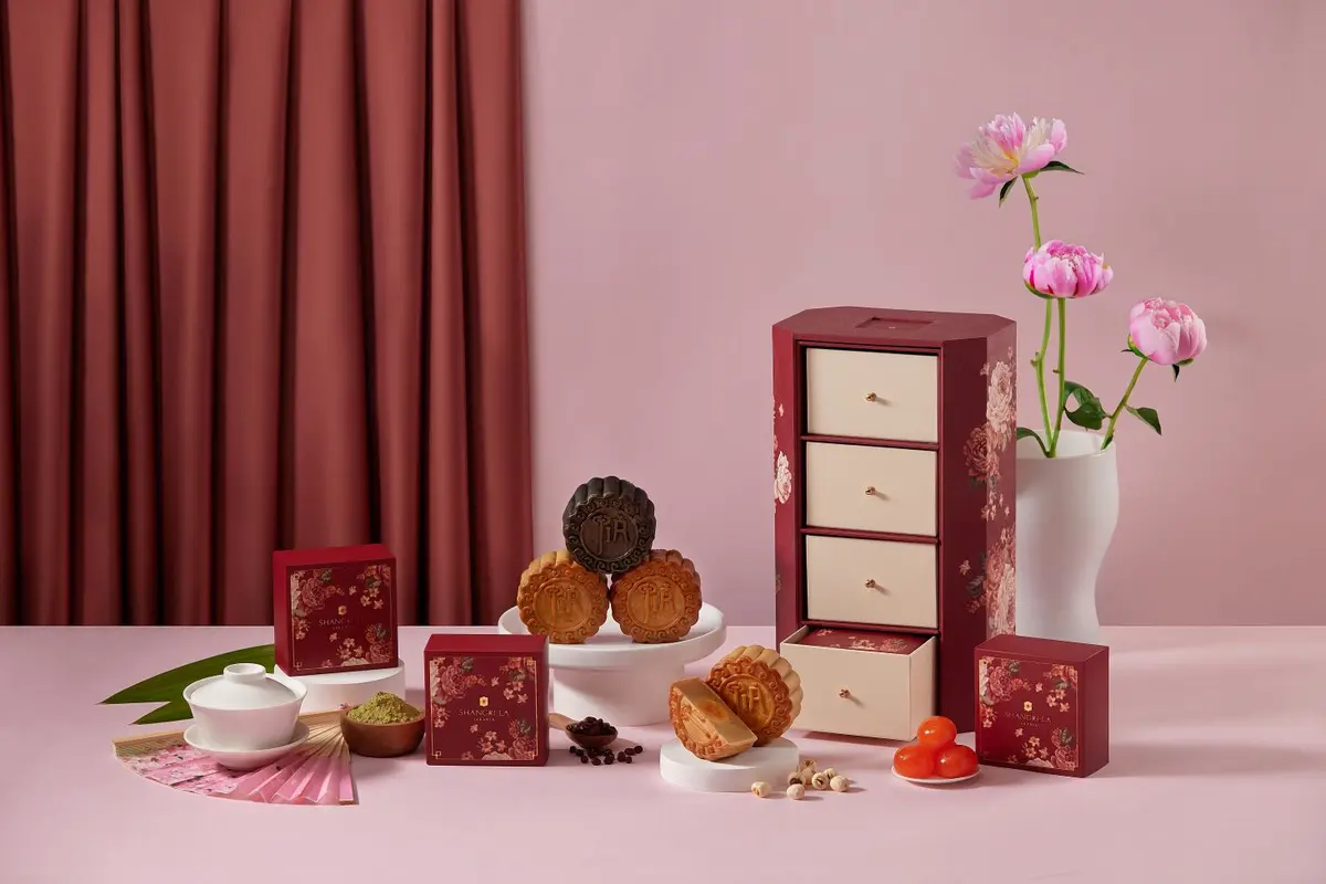 Rayakan Festival Musim Gugur dengan Koleksi Mooncake Eksklusif dari Shangri-La Jakarta (photo by Shangri-La)