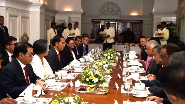 Suasana santap pagi Presiden RI Joko Widodo bersama dengan Perdana Menteri Sri Lanka Ranil Wickremesinghe di Colombo (25/1/2018) (sumber: Sekretariat Presiden RI)