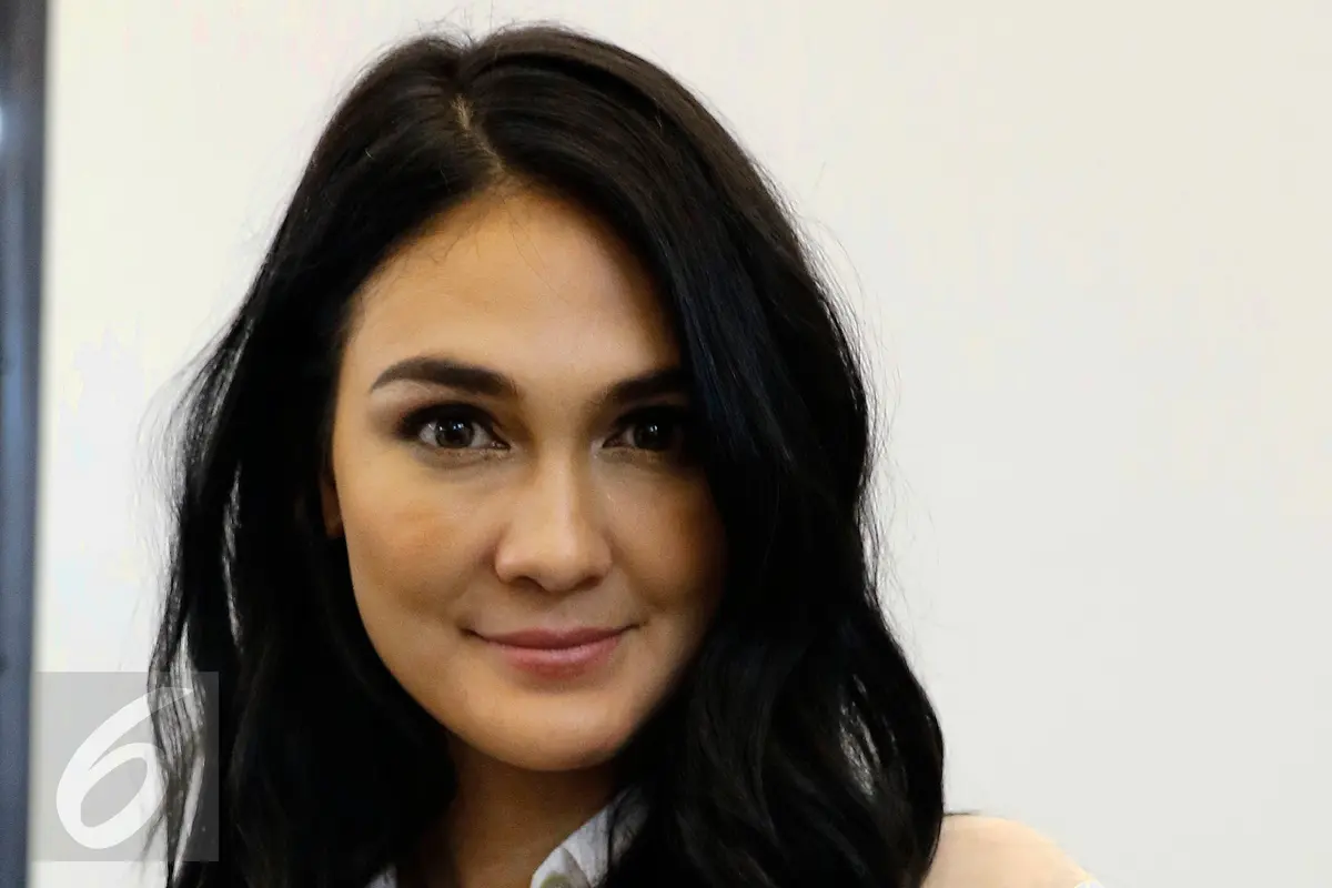 Luna Maya