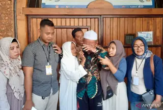 Kakek Masir bebas dari penjara. (Antara)