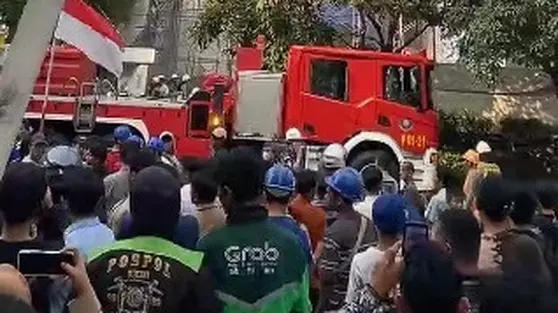 Cerita Saksi Detik-Detik Kebakaran di Gedung Cikini