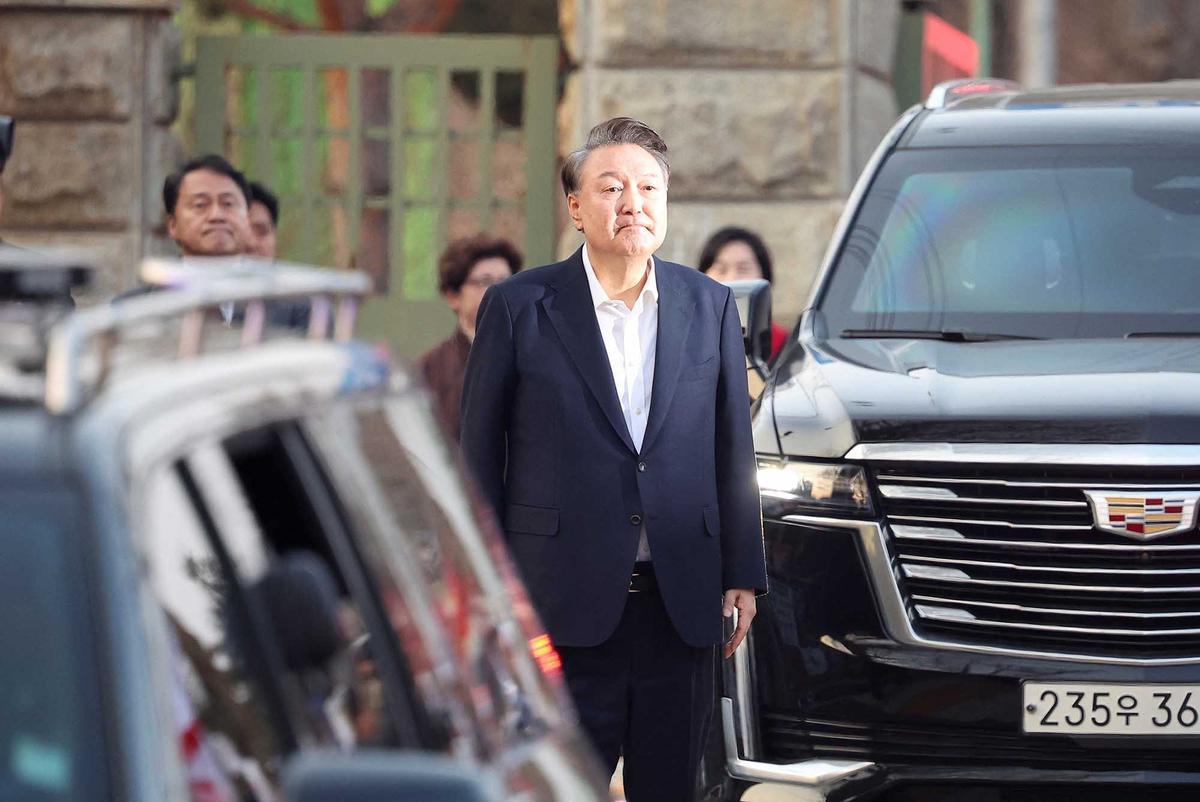 FOTO: Presiden Korsel Yoon Suk Yeol Dibebaskan Usai 52 Hari Ditahan