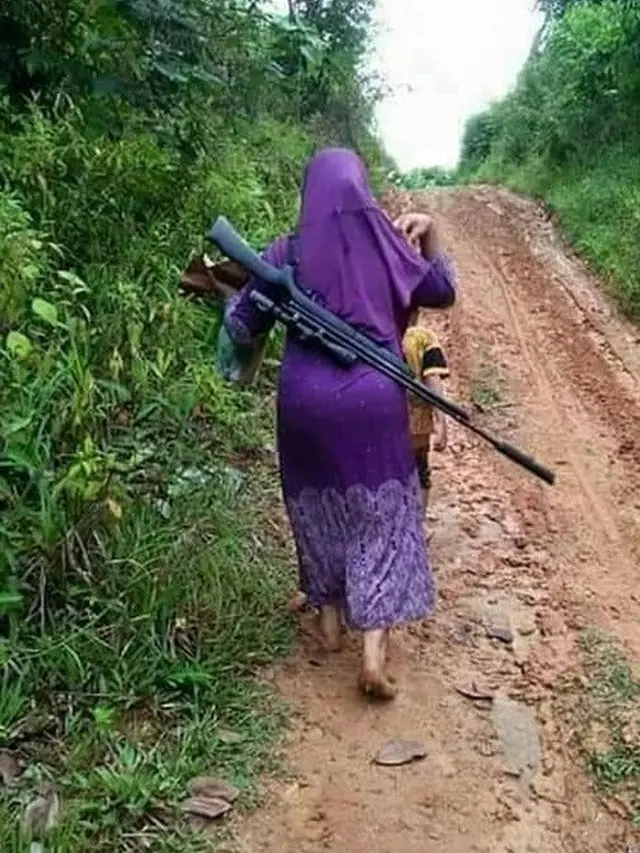 Tingkah Kocak Emak-Emak yang Bikin Gak Habis Pikir