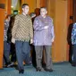 Presiden Joko Widodo saat mendatangi kantor PLN Pusat, Jakarta, Selasa (7/4/2015). Kunjungan Jokowi  untuk memberikan pengarahan kepada seluruh jajaran manajemen PT Perusahaan Listrik Negara (PLN). (Liputan6.com/Faizal Fanani)