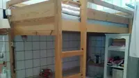 9 Desain Kamar Mandi Paling Absurd, Bikin Enggak Betah Lama-Lama