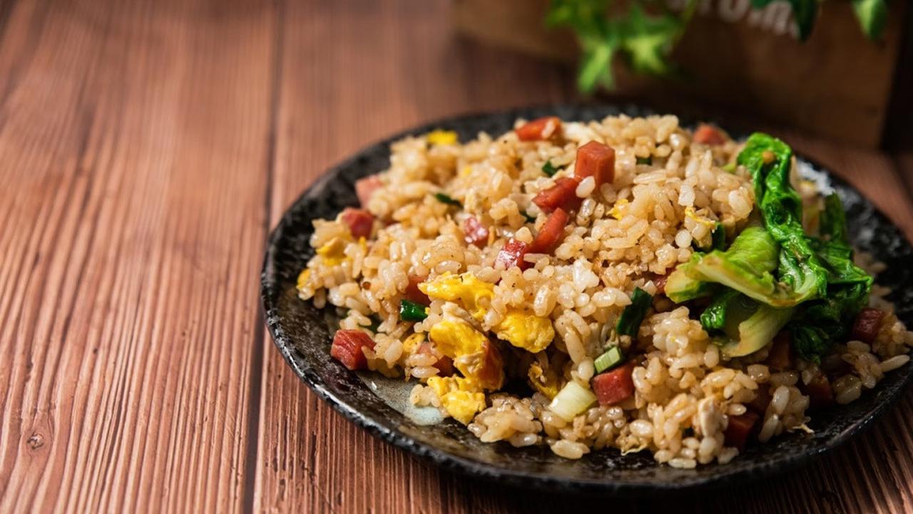 Ilustrasi Nasi Goreng Sayur