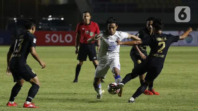FOTO: Arema FC Terdepak dari Piala Menpora 2021 Usai Ditaklukkan PSIS Semarang