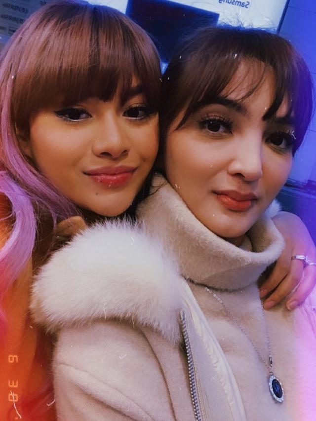 [Fimela] Aurel Hermansyah dan Ashanty